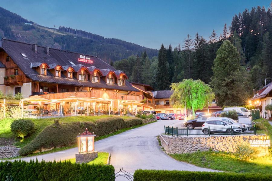 Hotel Vitaler Landauerhof Schladming Exterior photo
